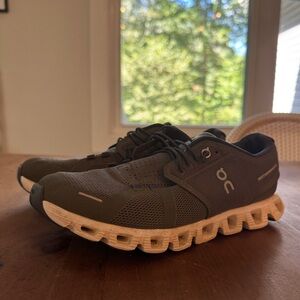 Men's Olive Running Shoes